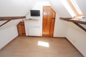 Photo 1- click for photo gallery